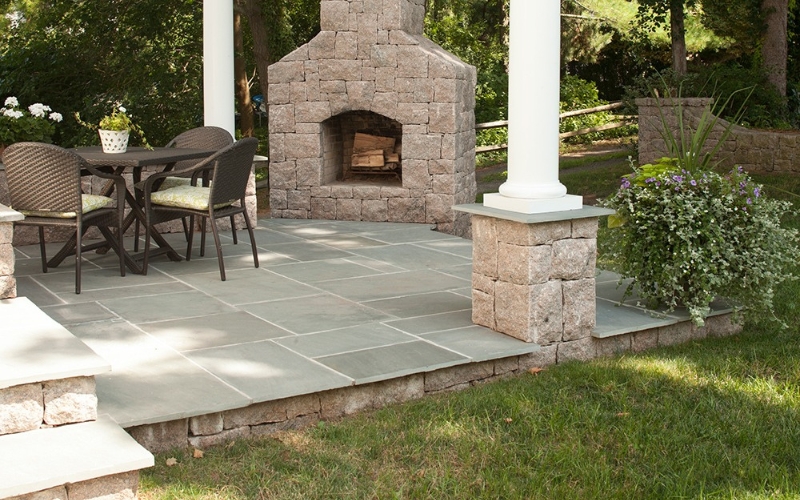 Bluestone Patio With Natural Color Variation And Multi Tone Stone Pattern