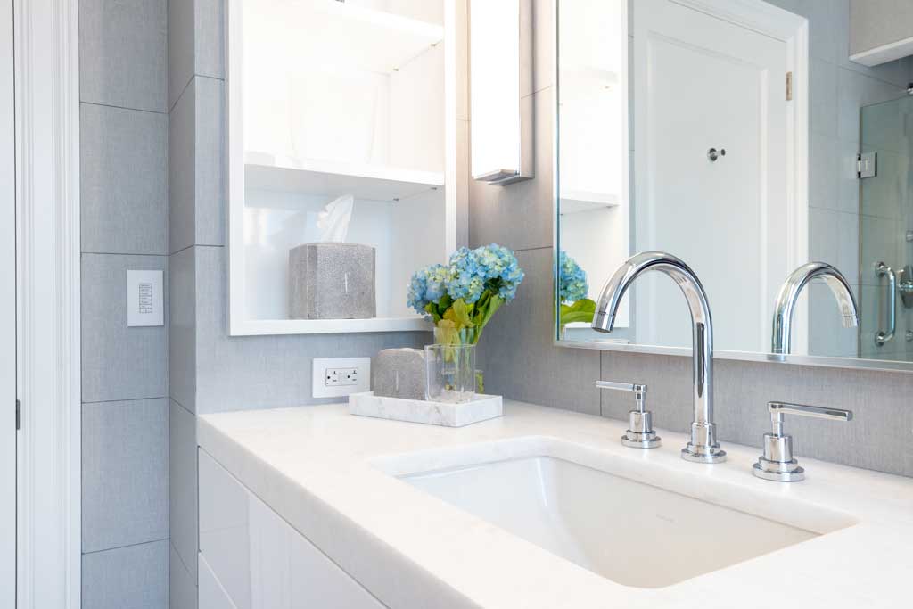 How To Clean Remove Reapply Caulk, How To Remove Bathroom Countertop And Sink